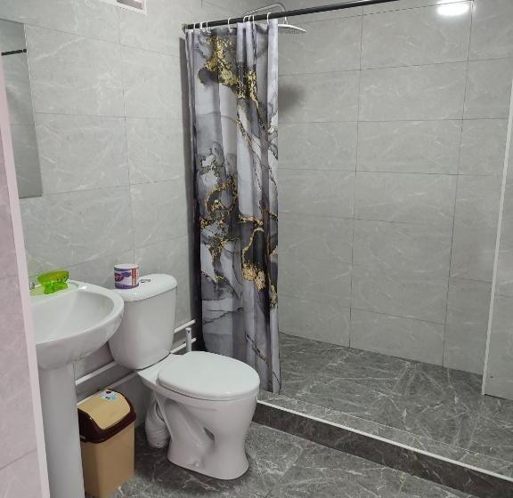 پانسیون Sun House