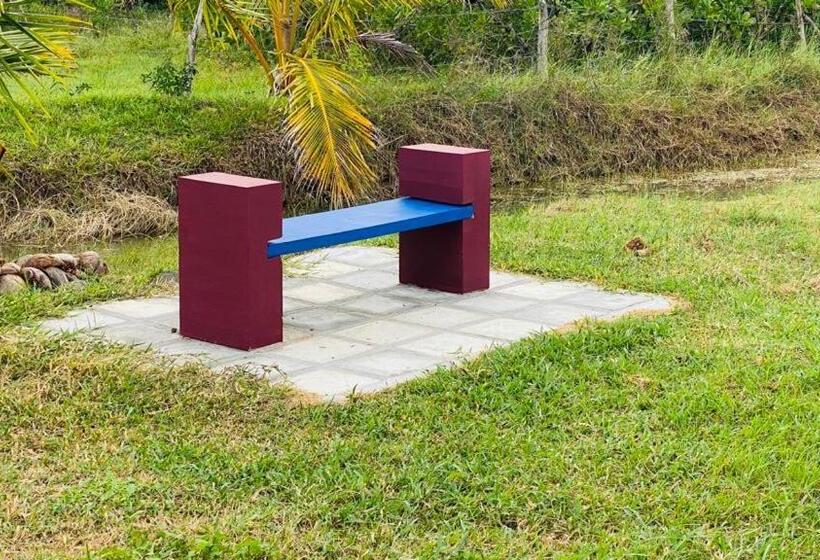 Пансион Suwa Arana Family Resort