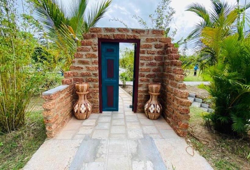 Пансион Suwa Arana Family Resort