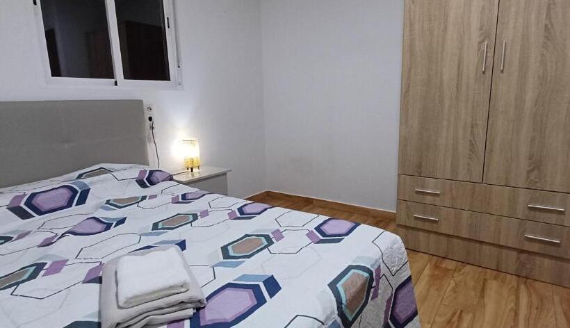 膳宿费 ático 2 Dormitorios Y Apartamento 2 Dormitorios