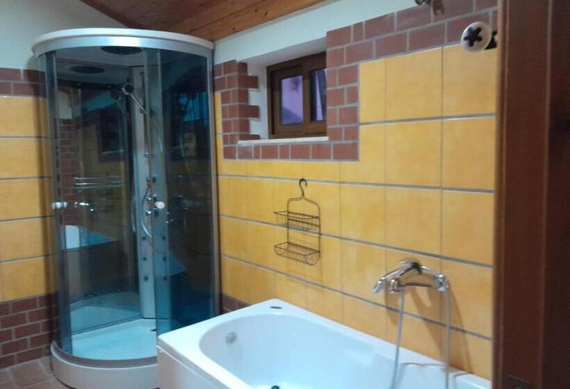 פנסיון Villa Mugs