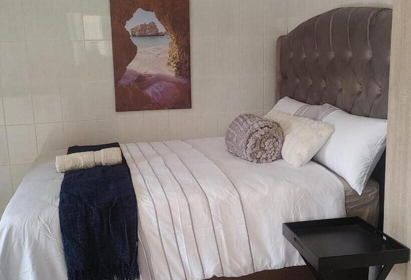 펜션 Whizzy Lifestyle Lodge