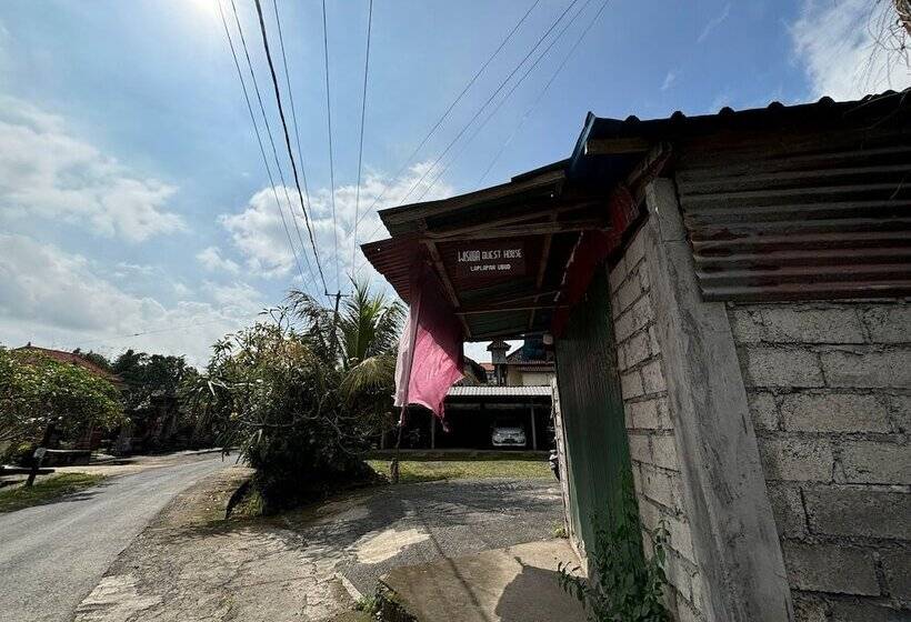 פנסיון Wisuda Guest House