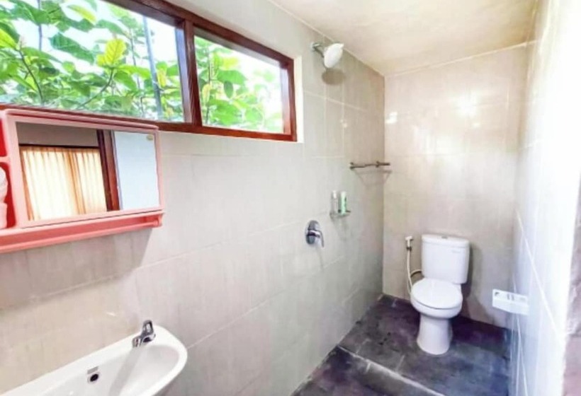 Пансион Wisuda Guest House