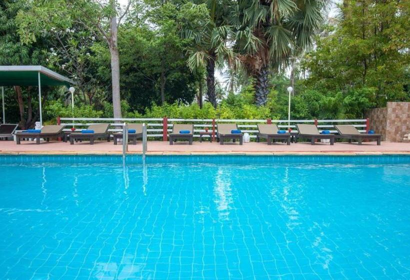 Privacy Beach Resort & Spa