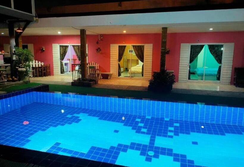 منتجع Baan Gon Chompu