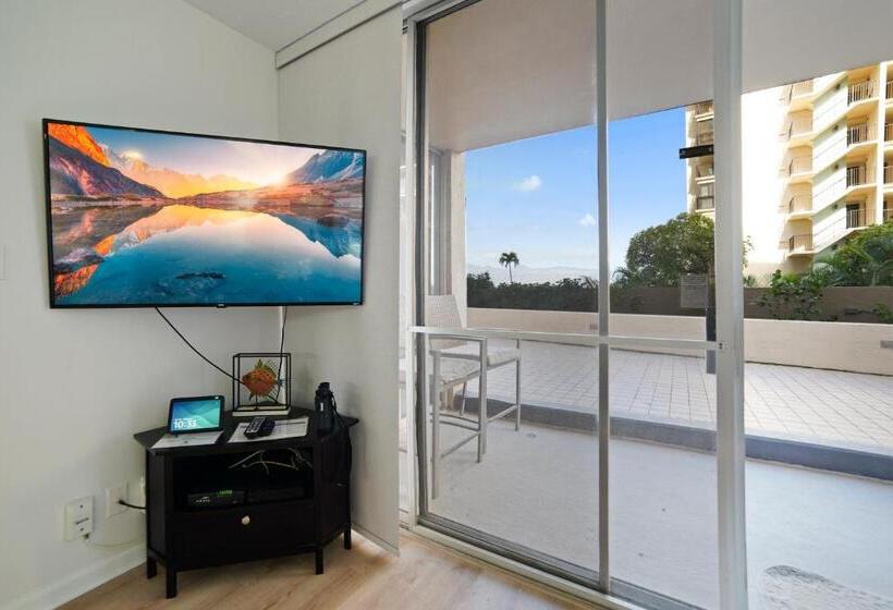 استراحتگاه Royal Kahana   106