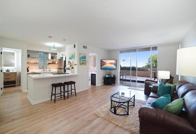 استراحتگاه Royal Kahana   106