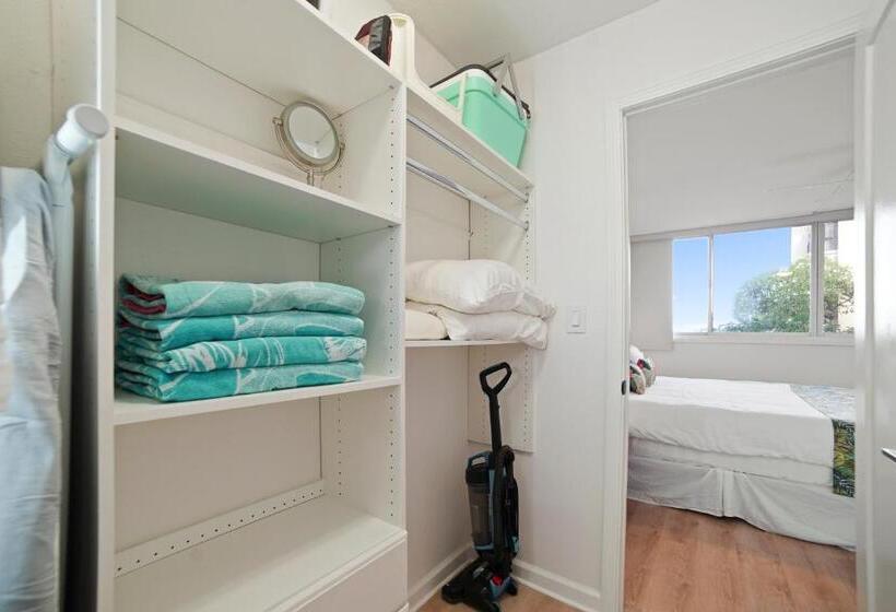 استراحتگاه Royal Kahana   106