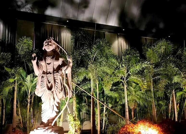 The Democracy Hotel & Resorts