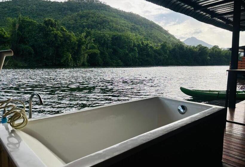 The Good View Erawan Resort