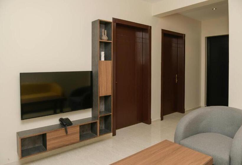 فندق لامار   فرع القادسية