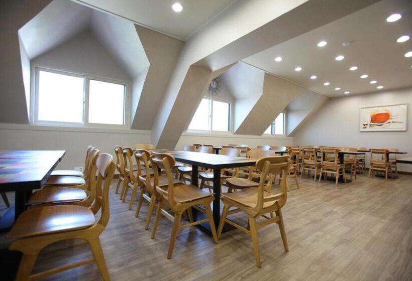 Cheongpyeong Family Hotel Caviar Resort