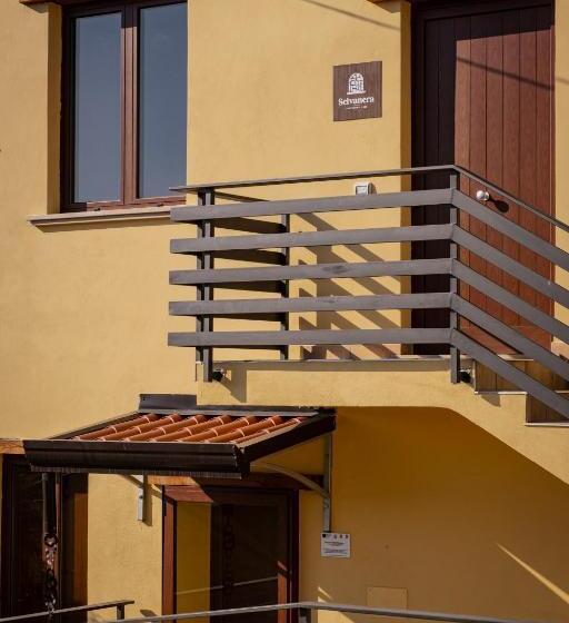 Agriturismo E B&b Selvanera