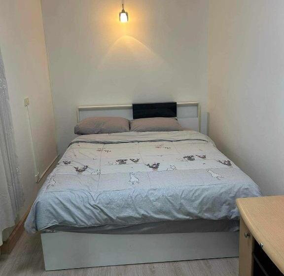 旅馆 Popular Condo