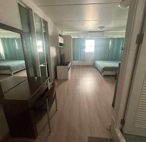 旅馆 Popular Condo