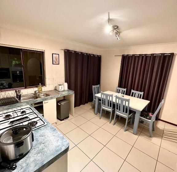 הוסטל Vic Park Share House Near Shops And Cafes