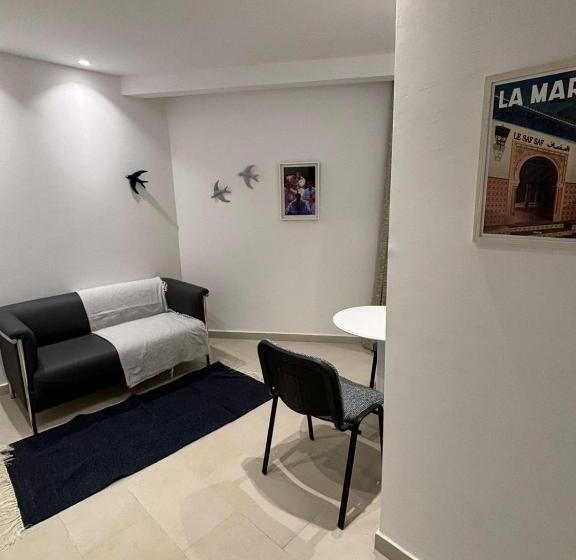 Amilcar Luxury Suites