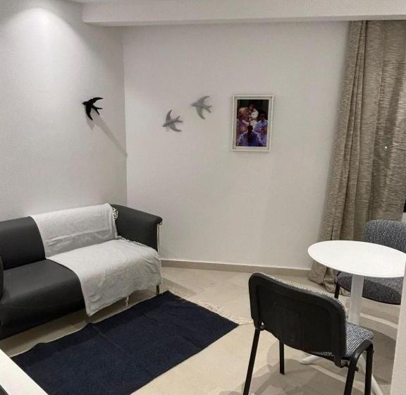 Amilcar Luxury Suites