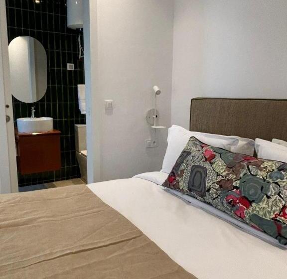 Amilcar Luxury Suites