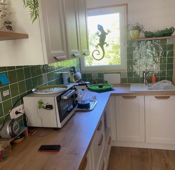 ベッドアンドブレックファースト Appartement Sérénite