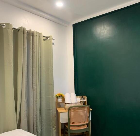 تختخواب و صبحانه Hakuna Villas