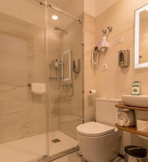 تختخواب و صبحانه Holiday Time Calle Real