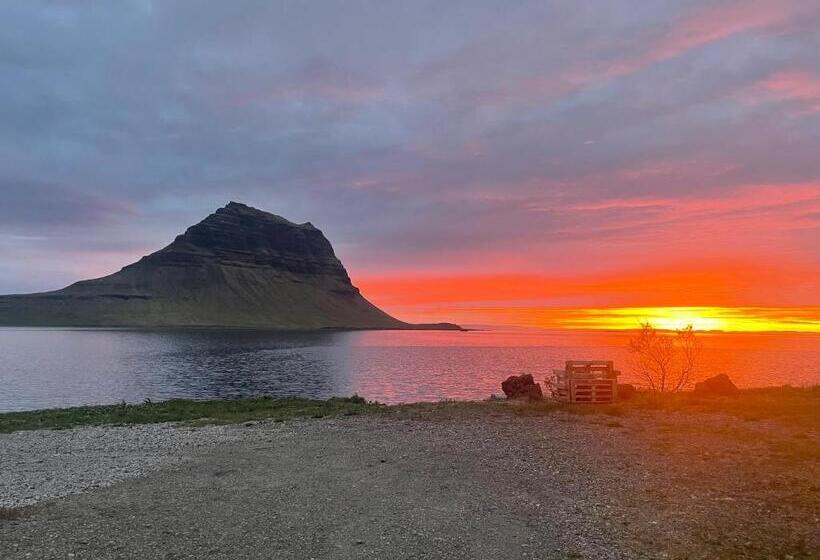 تختخواب و صبحانه Kirkjufell Aparament