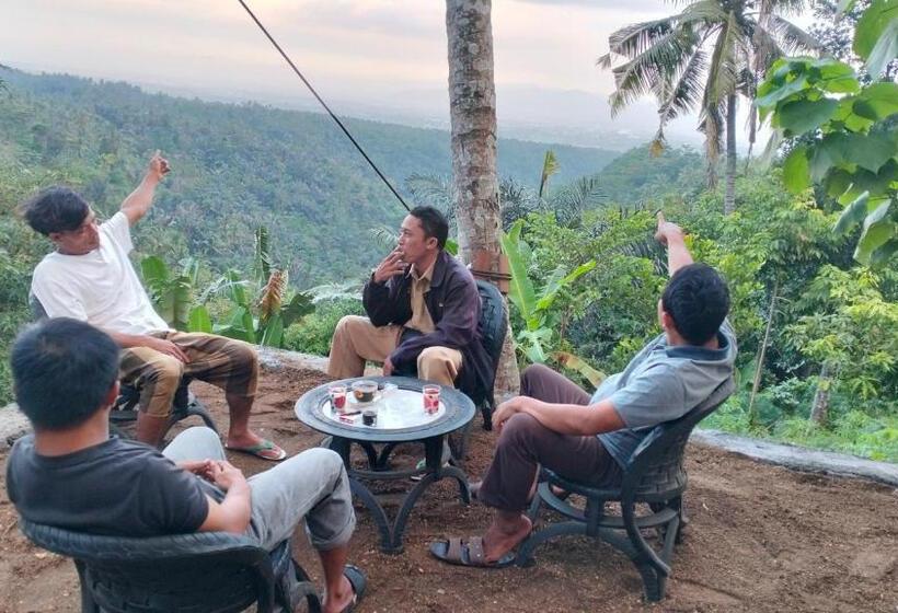 مبيت وإفطار Klm Bungalows