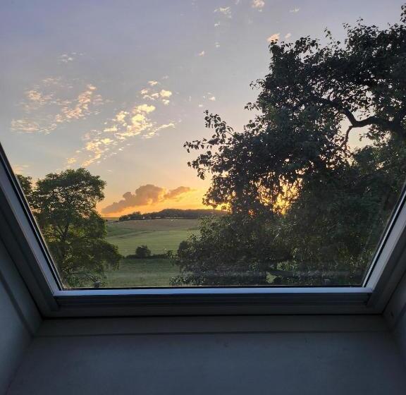 ベッドアンドブレックファースト Le Petit Pré