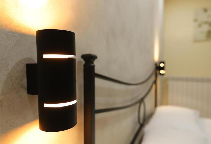 민박 Le Tre Stelle