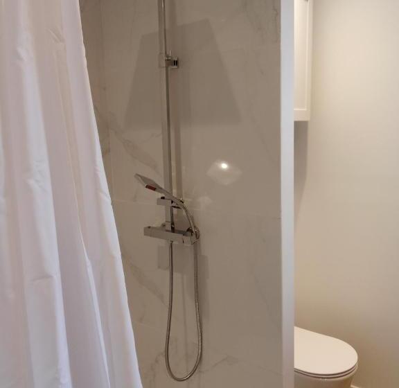 مبيت وإفطار Les 3b