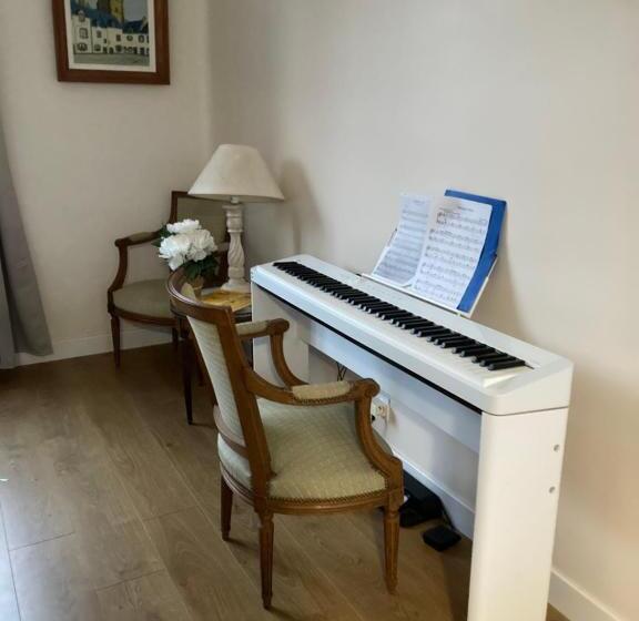 ベッドアンドブレックファースト Les Voiliers