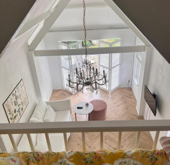 Bed and Breakfast Lingeliefde Logement Complete Studio Met Eigen Keuken En Badkamer