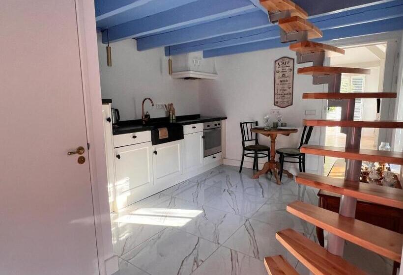 Bed and Breakfast Lingeliefde Logement Complete Studio Met Eigen Keuken En Badkamer