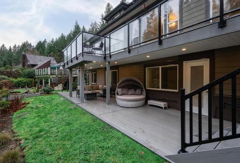 ベッドアンドブレックファースト North Vancouver Lynn Valley Two Bedrooms Suite