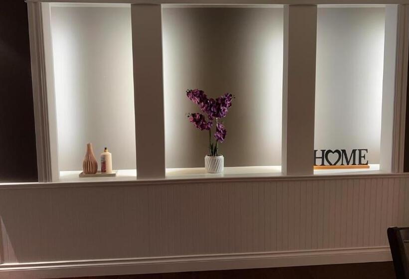 ベッドアンドブレックファースト North Vancouver Lynn Valley Two Bedrooms Suite