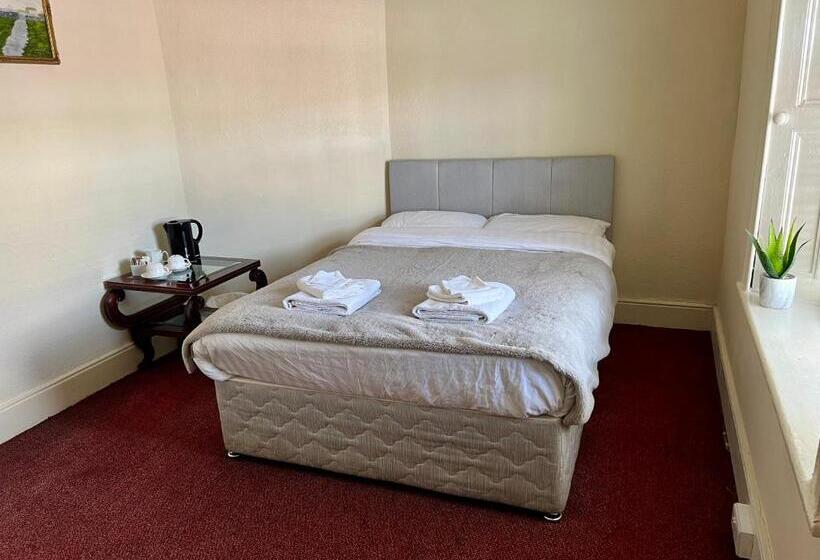 مبيت وإفطار The Coach House