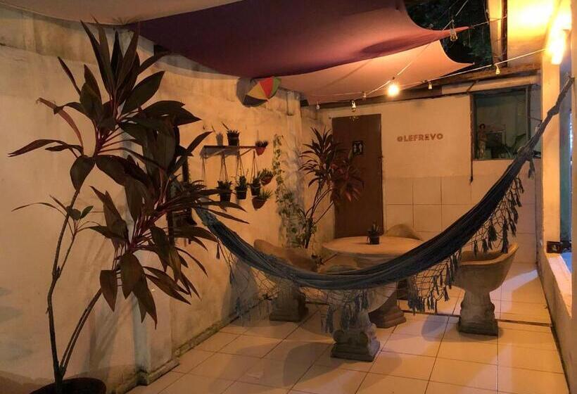 Capiba Hostel E Pousada