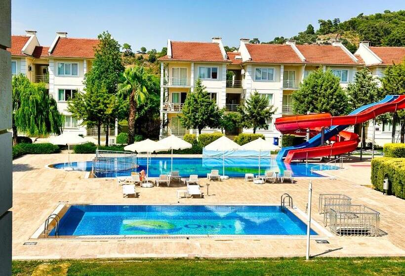 Club Deep Blue Tatil Köyü