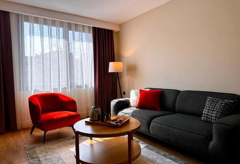 هتل Frezya Exclusively Women