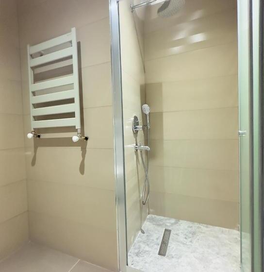 هتل Frezya Exclusively Women