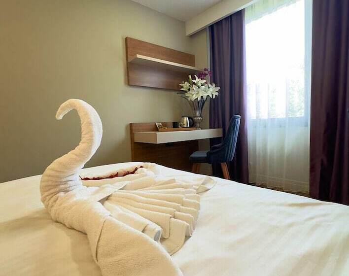 هتل Frezya Exclusively Women