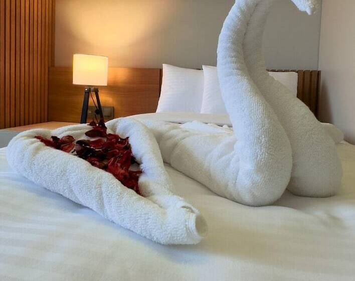 هتل Frezya Exclusively Women