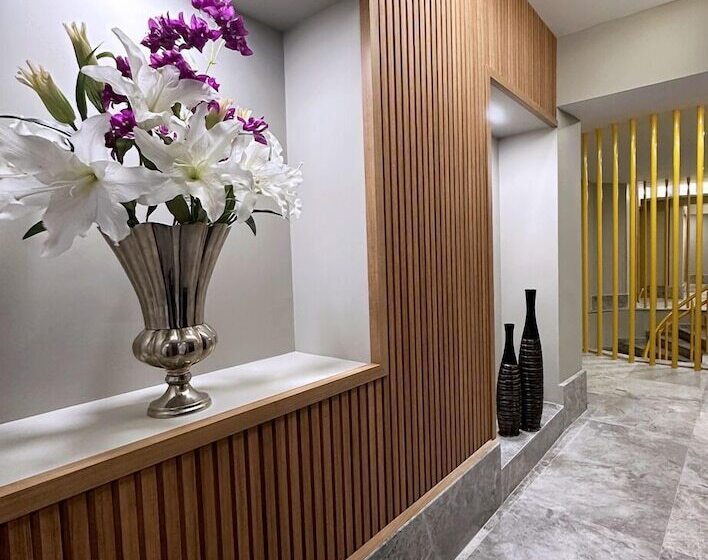 هتل Frezya Exclusively Women