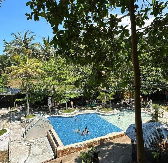 Hardrock Lux Spring Resort