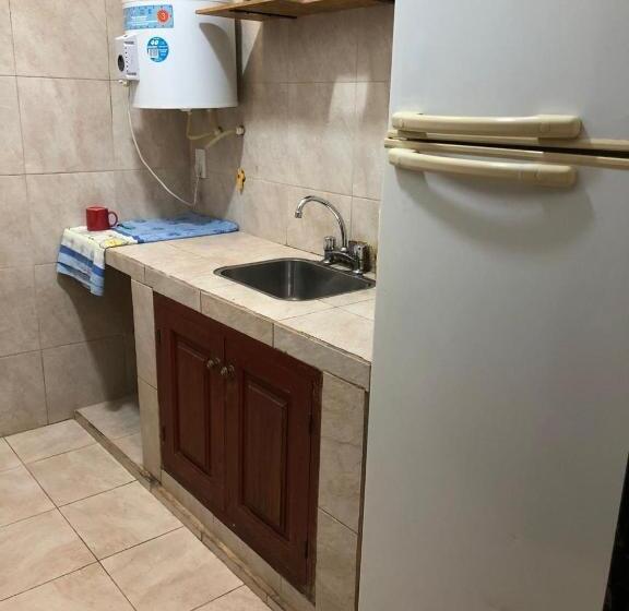 Hostel Custom