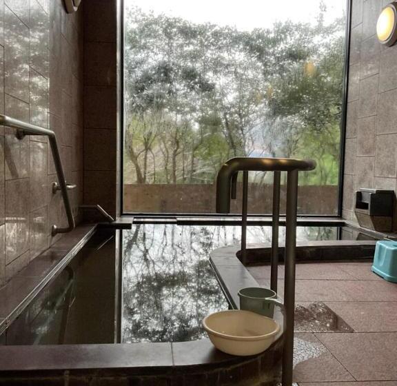 هتل フォレスタ阿蘇車帰