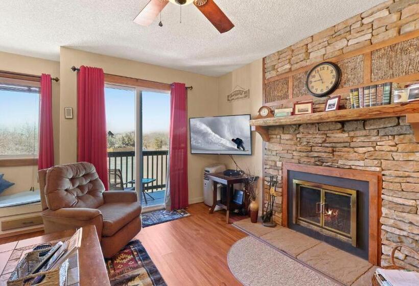 فندق 301 Pinnacle Inn Rd 1214 By Carolina Stays