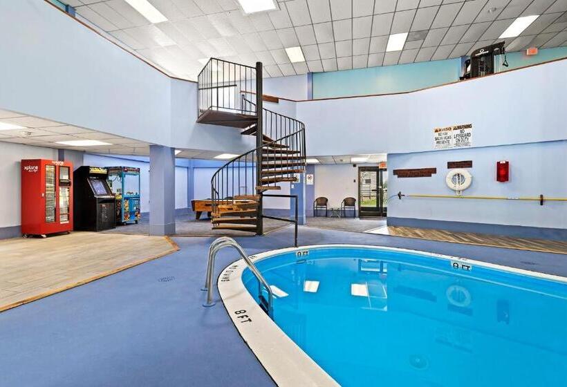 فندق 301 Pinnacle Inn Rd 1214 By Carolina Stays